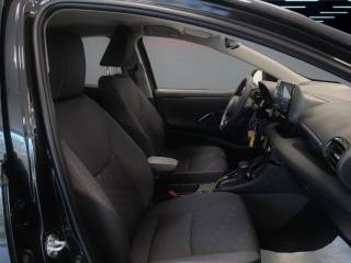 TOYOTA Yaris usata 17