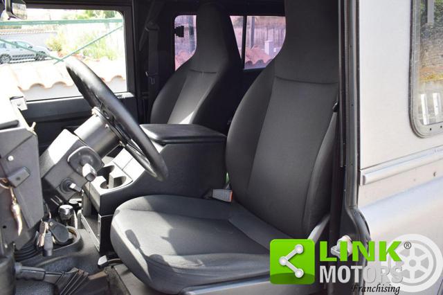 LAND ROVER Defender usata 7
