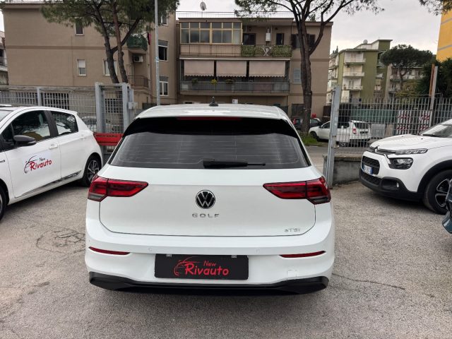 VOLKSWAGEN Golf usata, con Autoradio