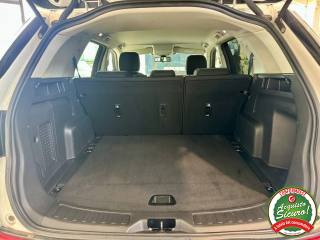LAND ROVER Discovery Sport usata, con Trazione integrale