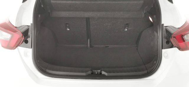 NISSAN Micra usata, con Sedile posteriore sdoppiato