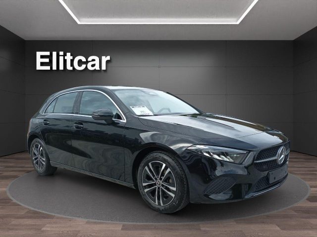 MERCEDES-BENZ A 180 usata, con Boardcomputer