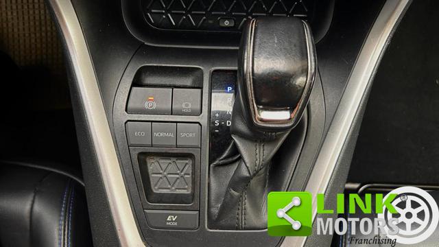 TOYOTA RAV 4 usata, con Sedili riscaldati