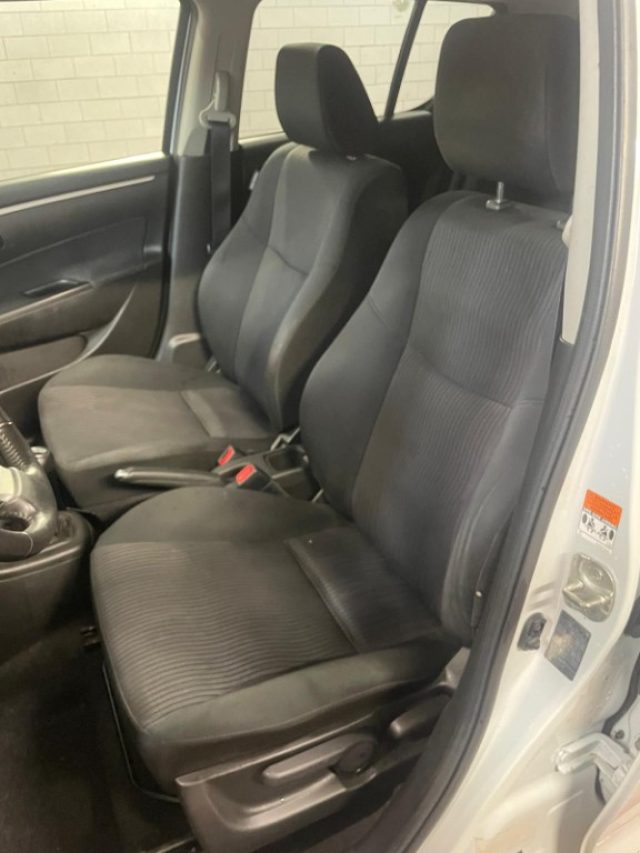 SUZUKI Swift usata, con Autoradio