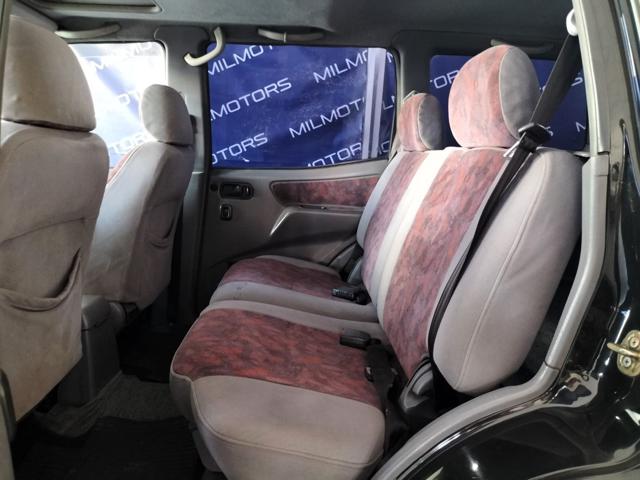 NISSAN Terrano II usata 9