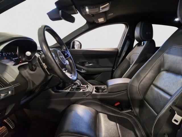 JAGUAR E-Pace usata, con Cronologia tagliandi