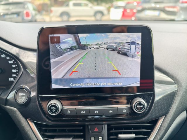FORD Fiesta usata, con Cruise Control