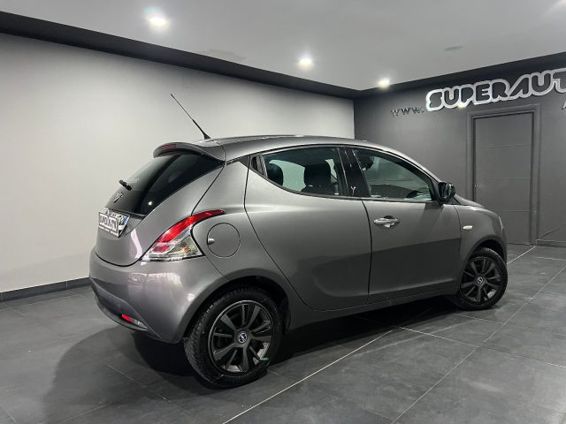 LANCIA Ypsilon usata, con Airbag Passeggero