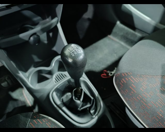 PEUGEOT 107 usata, con ESP