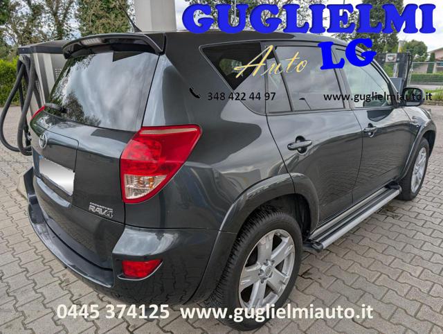 TOYOTA RAV 4 usata, con Chiusura centralizzata