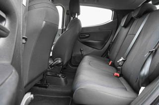 LANCIA Ypsilon usata, con USB