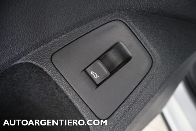VOLKSWAGEN Tiguan usata, con Cerchi in lega