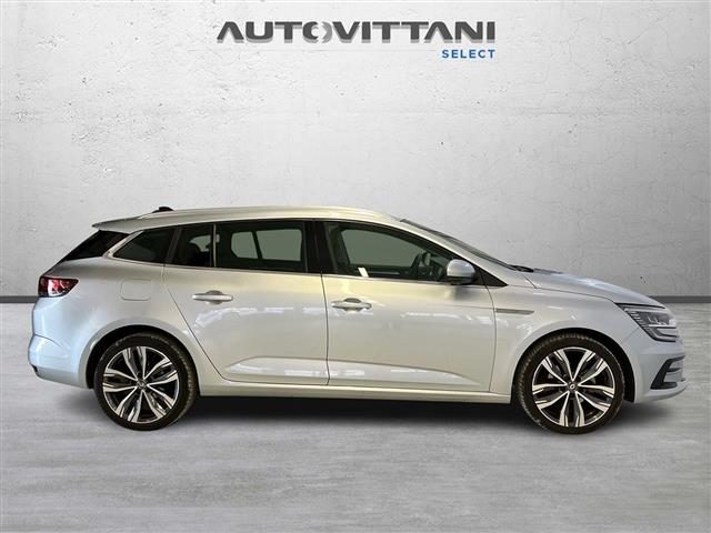 RENAULT Megane usata, con Alzacristalli elettrici