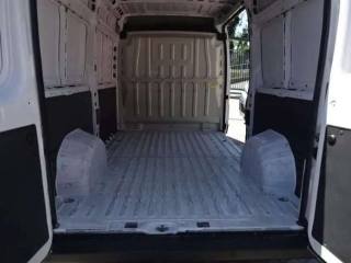 PEUGEOT Boxer usata, con Volante multifunzione