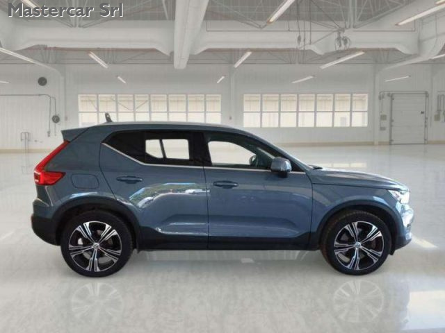 VOLVO XC40 usata, con Airbag laterali