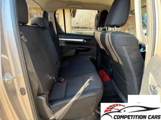 TOYOTA Hilux usata, con Airbag testa