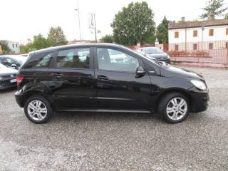 MERCEDES-BENZ B 180 usata 67