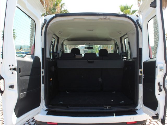 FIAT Doblo usata, con Volante multifunzione