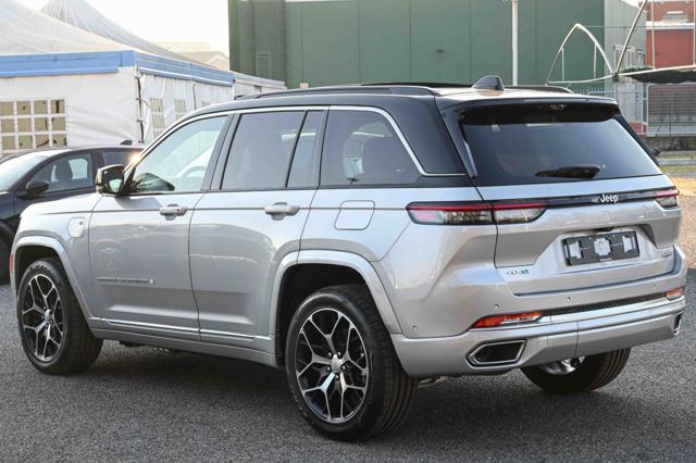 JEEP Grand Cherokee usata, con Autoradio