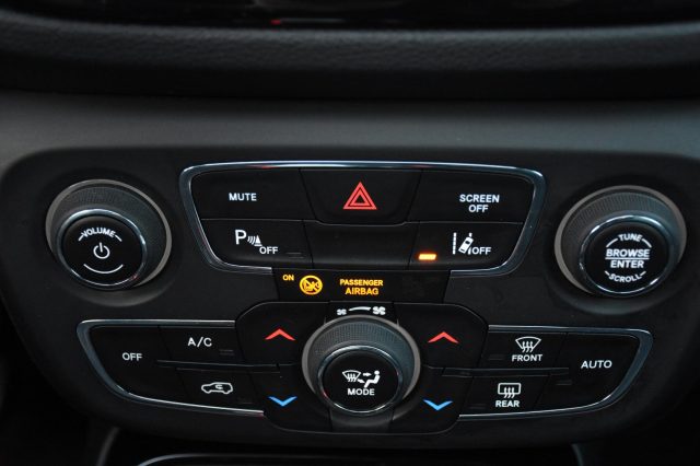 JEEP Compass usata, con Regolazione elettrica sedili
