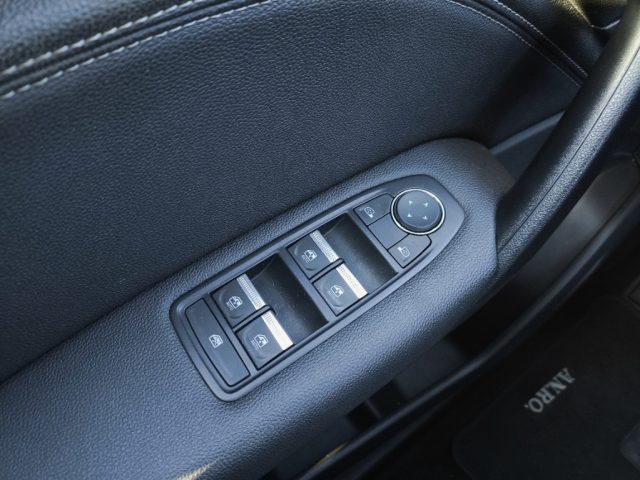 RENAULT Captur usata 10