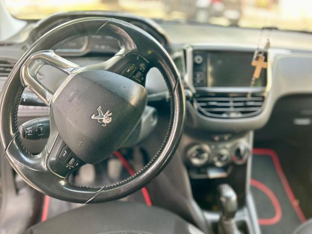 PEUGEOT 208 usata 18