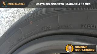 PORSCHE Macan usata 124