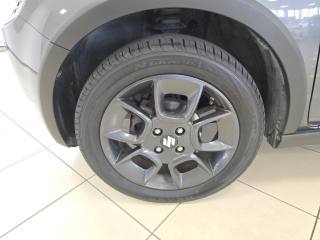 SUZUKI Ignis usata, con Sistema di navigazione