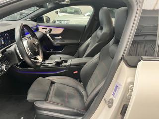 MERCEDES-BENZ CLA 200 usata, con Park Distance Control