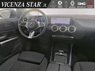 MERCEDES-BENZ GLA 180 usata, con Autoradio