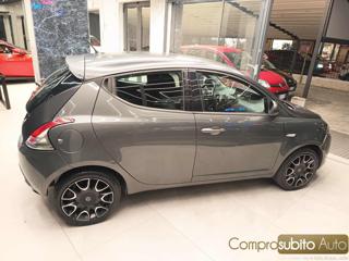 LANCIA Ypsilon usata, con Alzacristalli elettrici