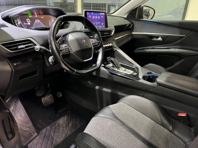 PEUGEOT 3008 usata, con Fendinebbia