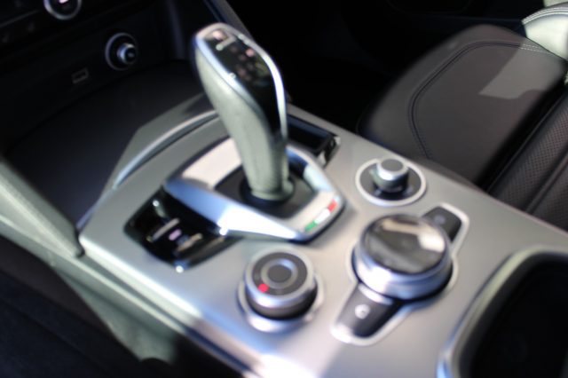 ALFA ROMEO Stelvio usata, con Cruise Control