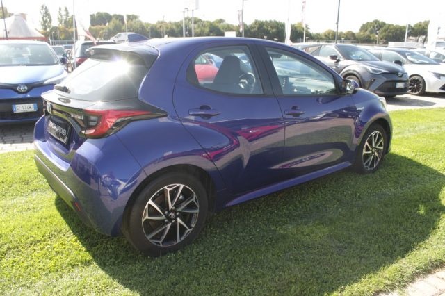 TOYOTA Yaris usata, con Riconoscimento dei segnali stradali
