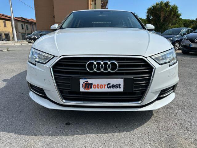 AUDI A3 usata, con Sensori di parcheggio posteriori
