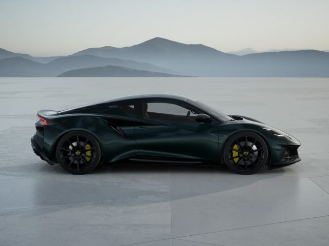 LOTUS Emira usata, con Vivavoce