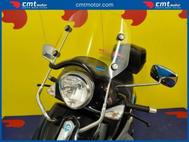 PIAGGIO Beverly 500 usata 5