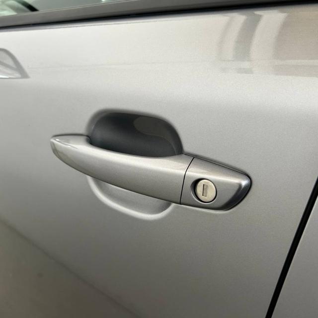 PEUGEOT 2008 usata, con Specchietti laterali elettrici