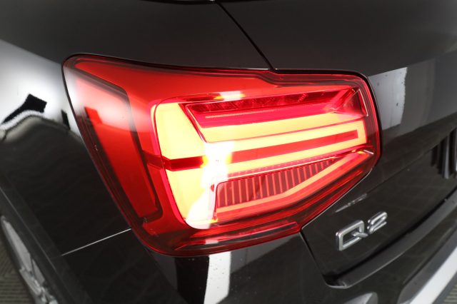 AUDI Q2 usata 9