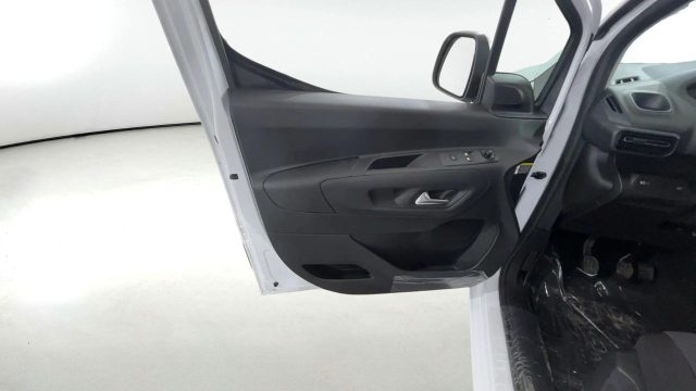 PEUGEOT Partner usata, con Park Distance Control