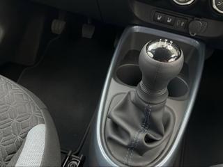 TOYOTA Aygo X usata, con USB