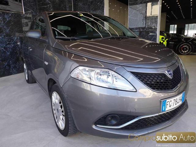 LANCIA Ypsilon usata, con Airbag Passeggero