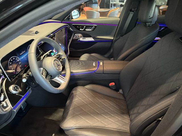 MERCEDES-BENZ E 300 usata, con USB