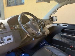 VOLKSWAGEN Multivan usata, con Climatizzatore