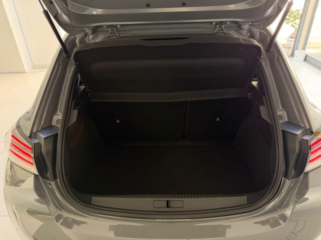 PEUGEOT 208 usata, con Touch screen