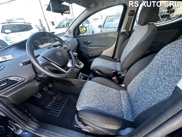 LANCIA Ypsilon usata, con Controllo trazione