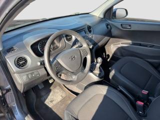 HYUNDAI i10 usata 8