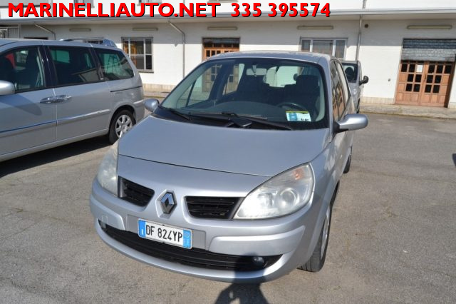 RENAULT Scenic usata 22