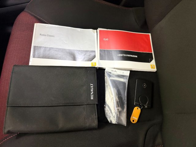 RENAULT Clio usata, con Limitatore di velocità