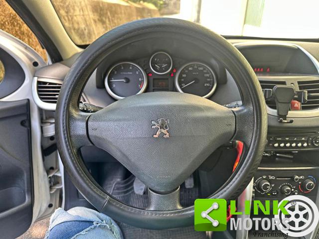PEUGEOT 207 usata, con Servosterzo
